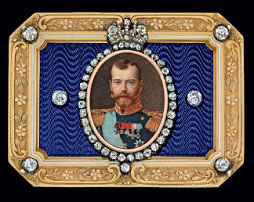 1913 Nicholas II Imperial Presentation Snuff Box (Courtesy Christie's)