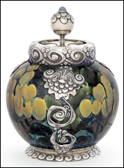 Fabergé Tobacco Humidor with Ceramic Body by the Imperial Stroganov School Sold<br />
for $193,008 (Courtesy Christie’s London)