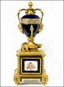 Late 19th Century French Porcelain-mounted Ormolu Cercle Tournant Clock (Courtesy Bonhams)