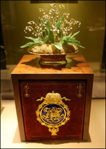 Lilly of the Valley Basket and Its Presentation Basket (Photograph George McCanless)