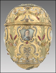 1903 Peter the Great Egg by Fabergé (Virginia Museum of Fine Arts, Bequest of Lillian Pratt, Photo: Katherine Wetzel © Virginia Museum of Fine Arts)